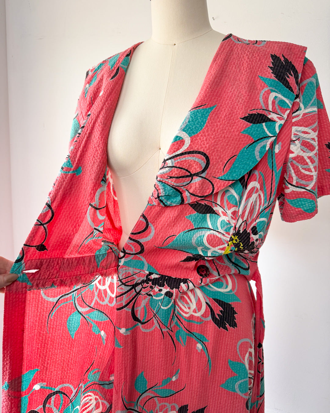 40s Seersucker Dressing Gown / L