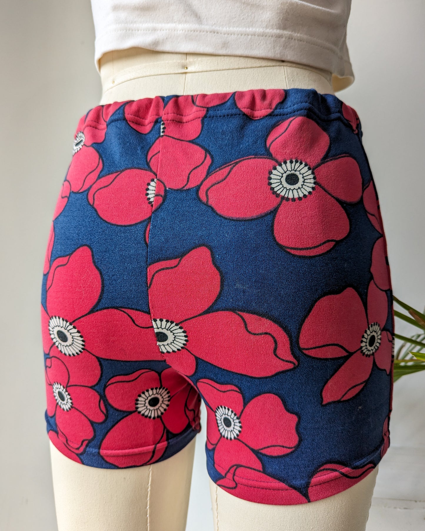 70s Poppy Print Swim Shorts / S