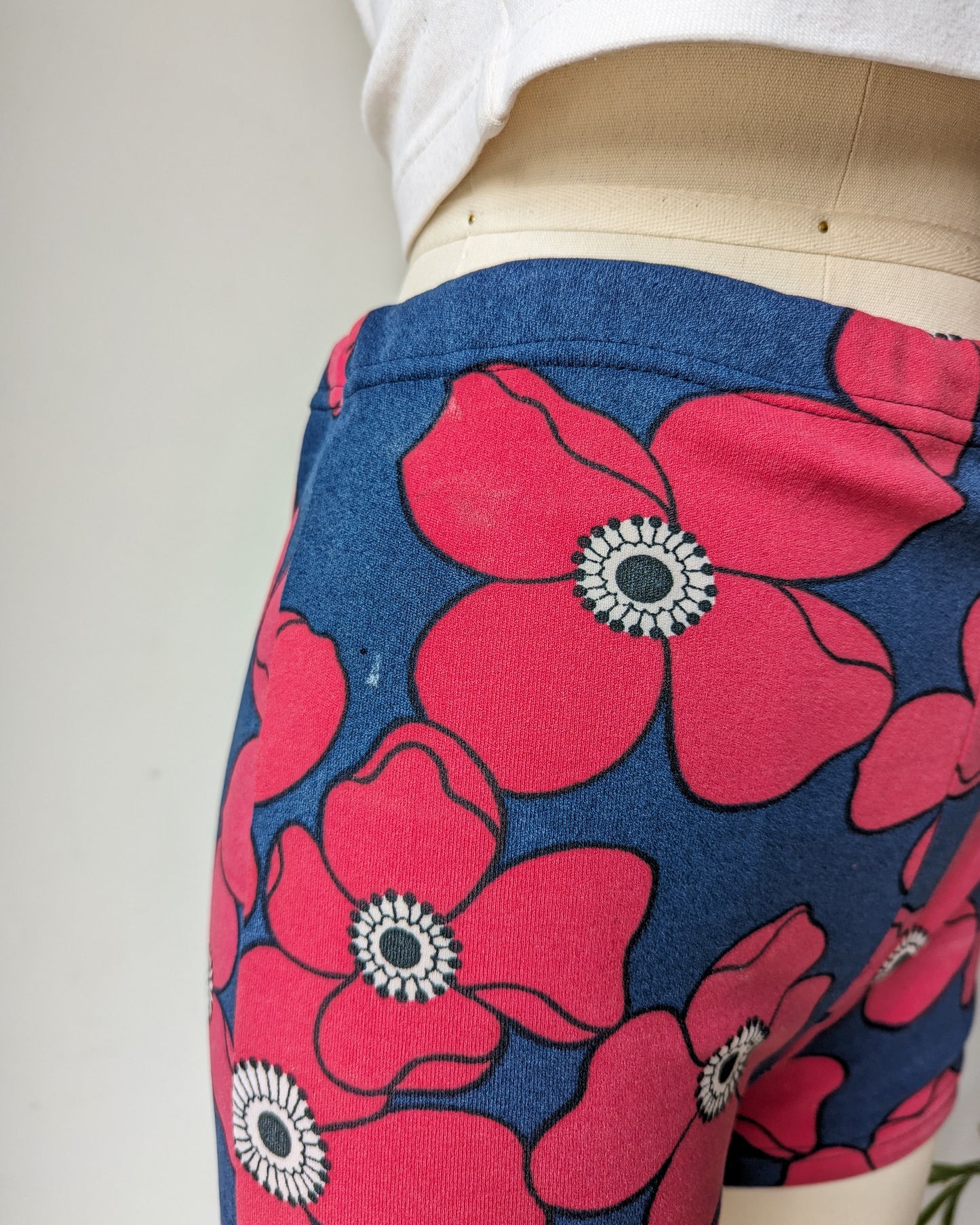 70s Poppy Print Swim Shorts / S