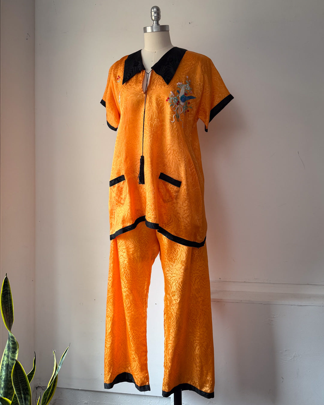 20s Black & Orange Embroidered Silk Pajama Set / S-L