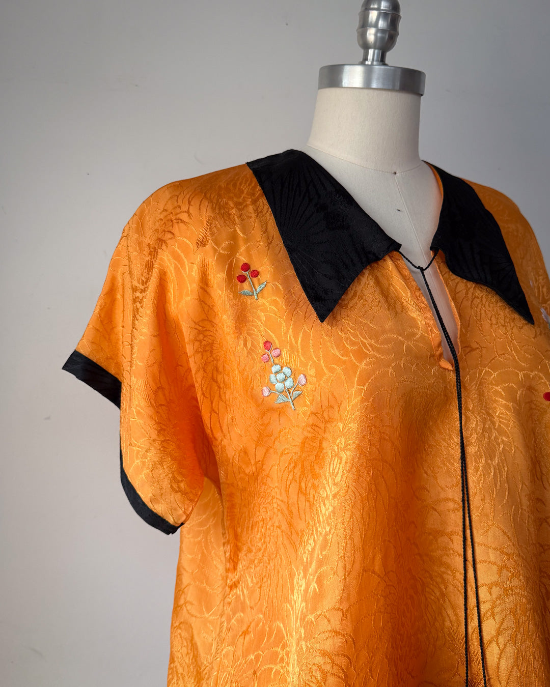 20s Black & Orange Embroidered Silk Pajama Set / S-L