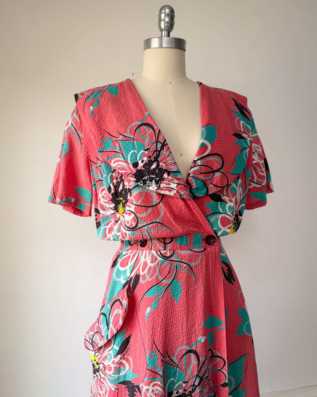 40s Seersucker Dressing Gown / L