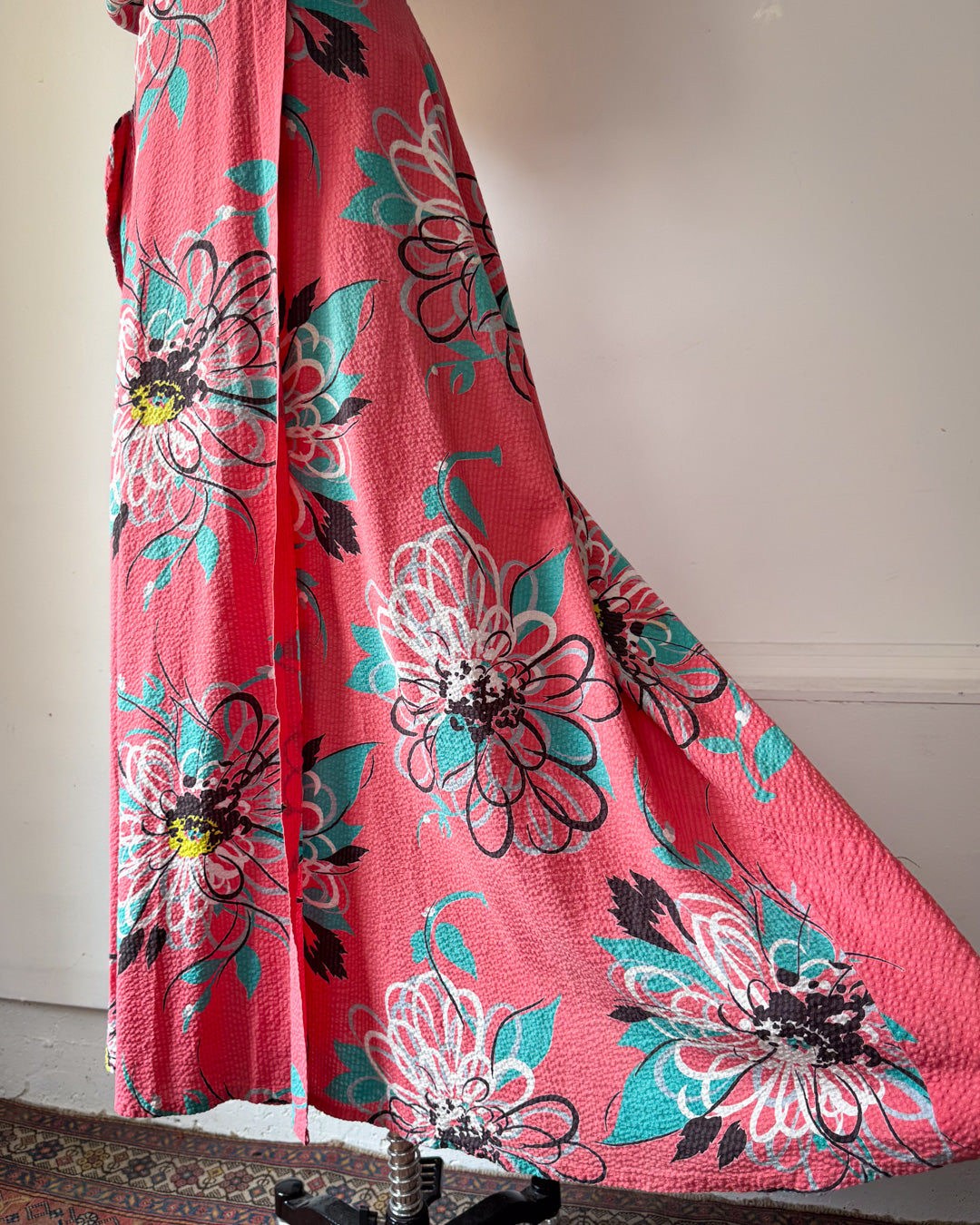 40s Seersucker Dressing Gown / L