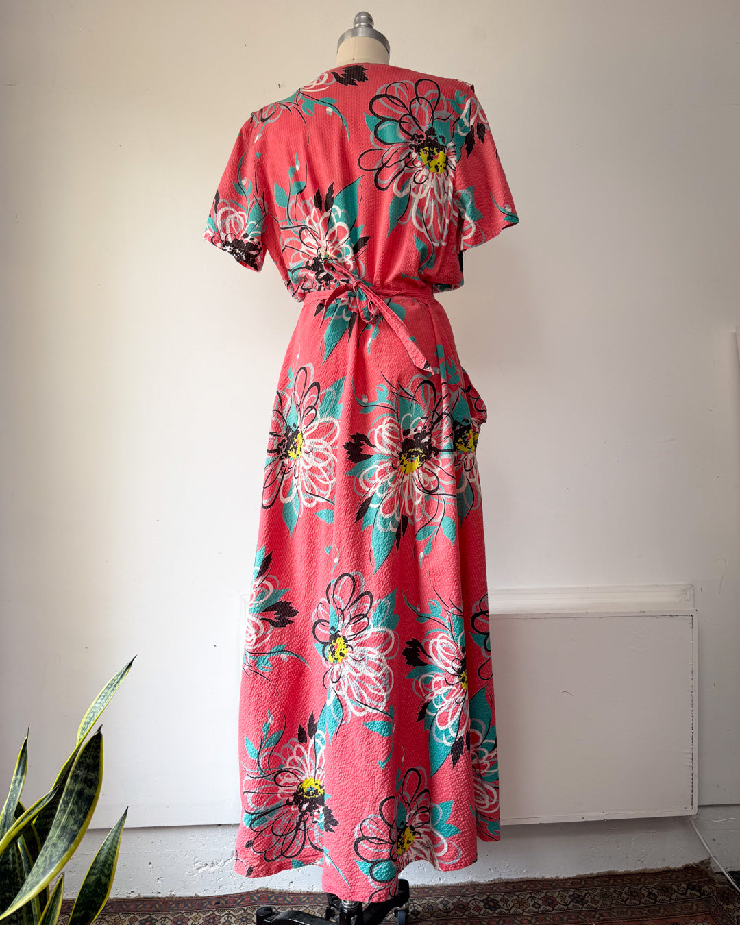 40s Seersucker Dressing Gown / L