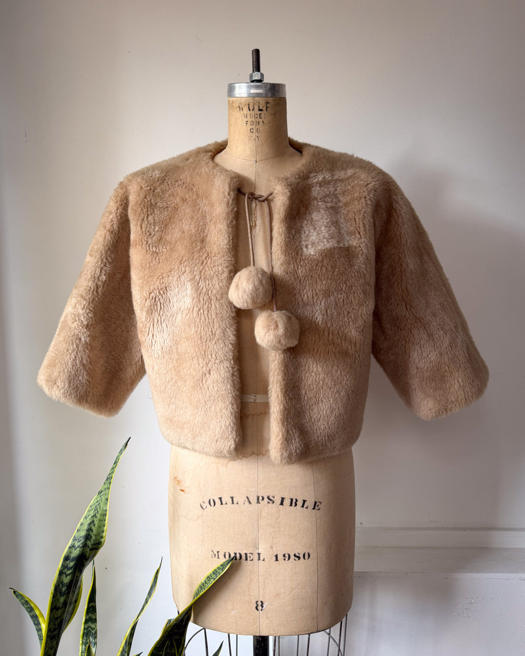 50s Faux Fur Pom Pom Cropped Jacket / S-M