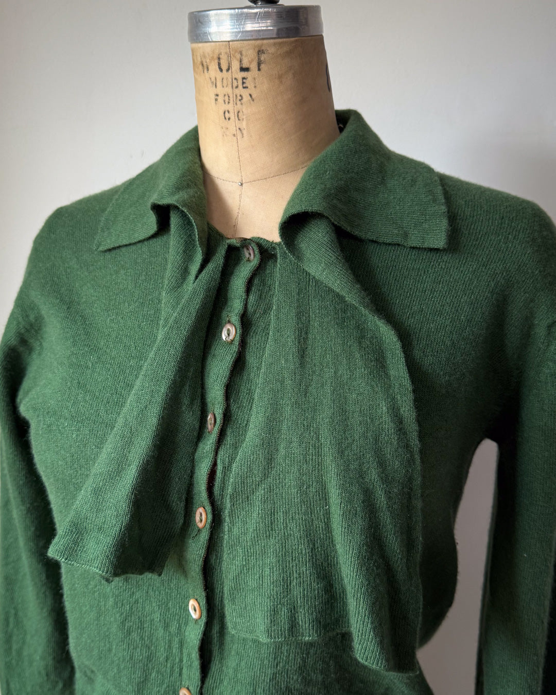 50s Green Cashmere Knit Tie Neck Cardigan / M