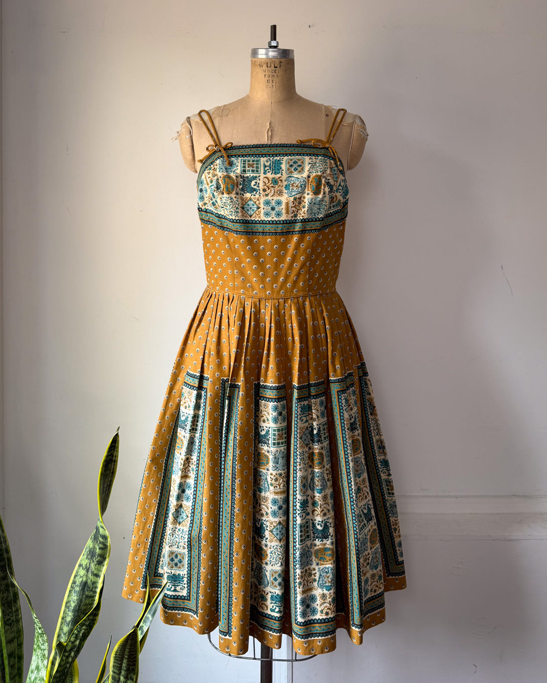 50s Ochre Novelty Print Sun Dress / M