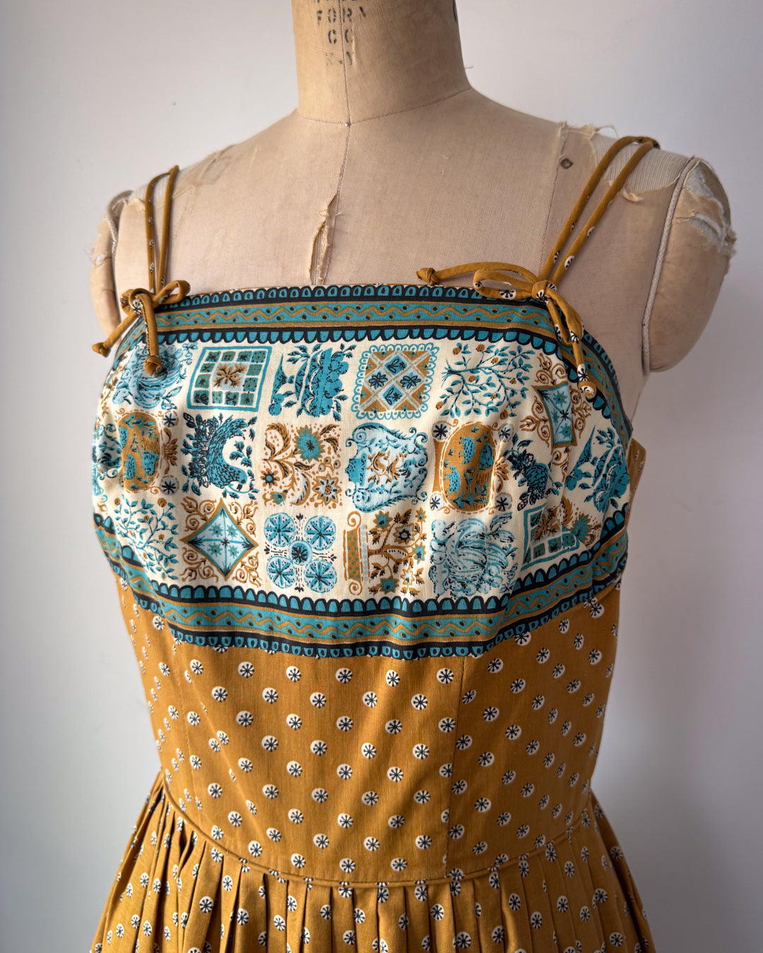 50s Ochre Novelty Print Sun Dress / M