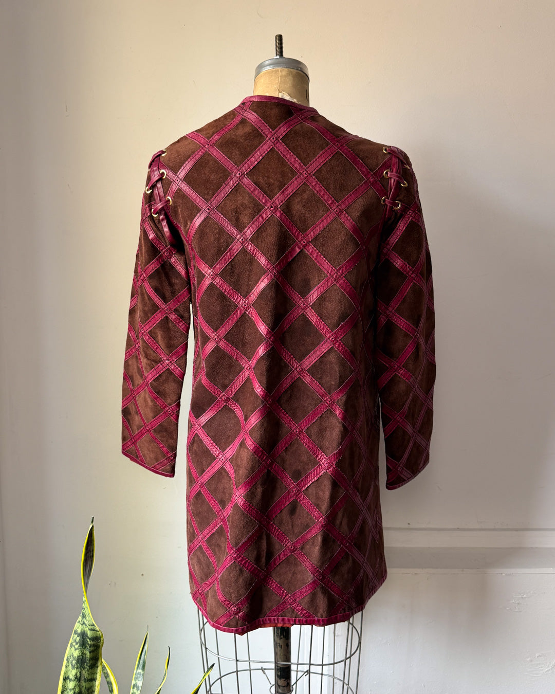 60s Purple & Brown Suede Leather Lettice Laced Shoulder Jacket / S