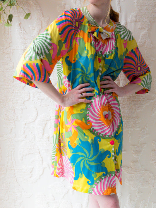 60s Vanity Fair Psychedelic Lounge Dress / S-M