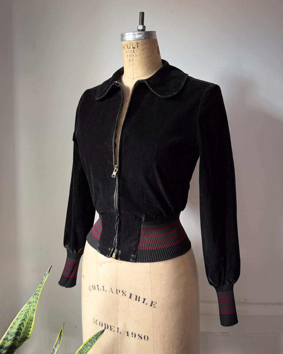 60s Black Velvet Peter Pan Collar Striped Knit Trim Crop Jacket / XS