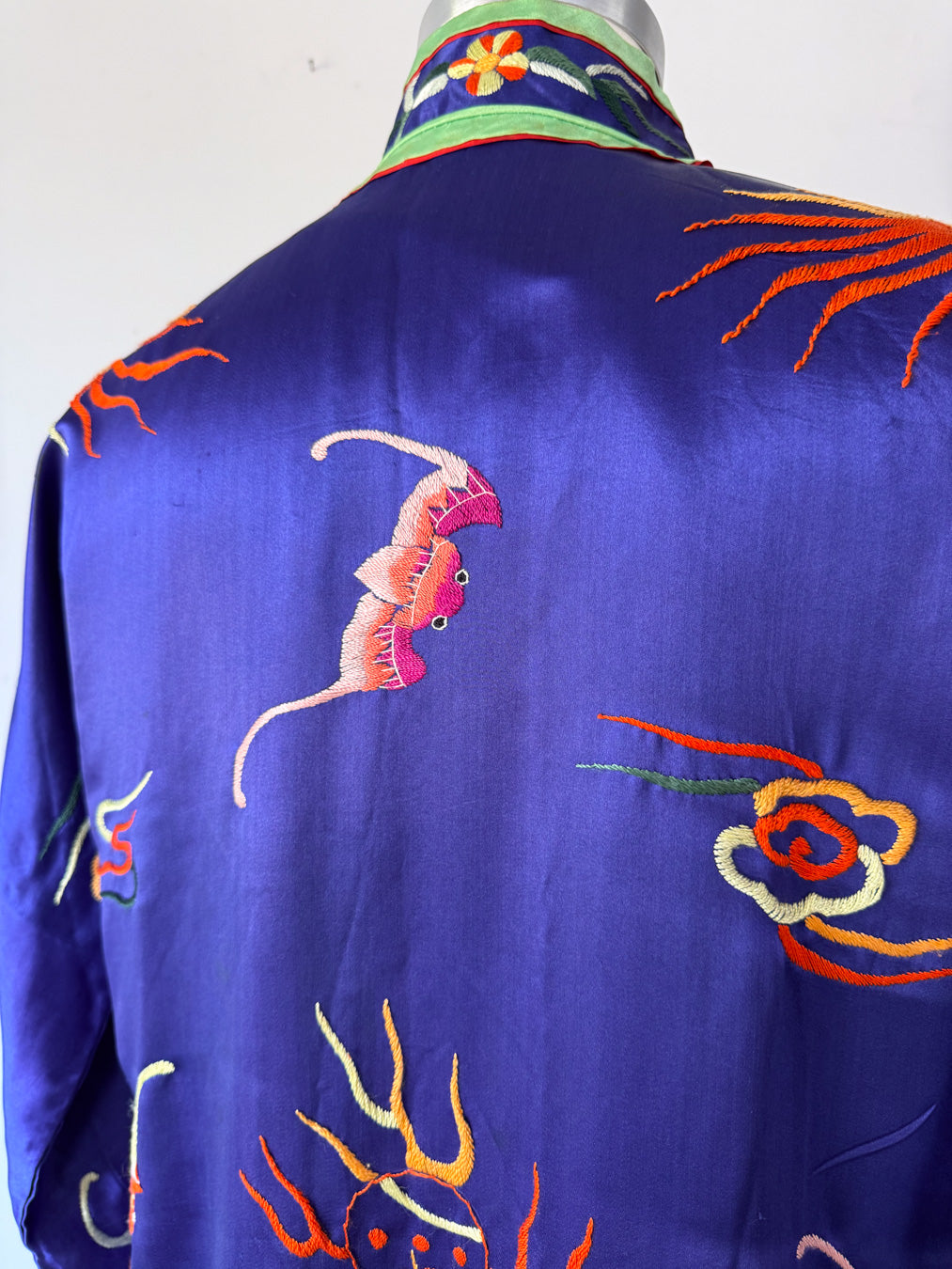 60s Colorful Embroidered Silk Robe / M