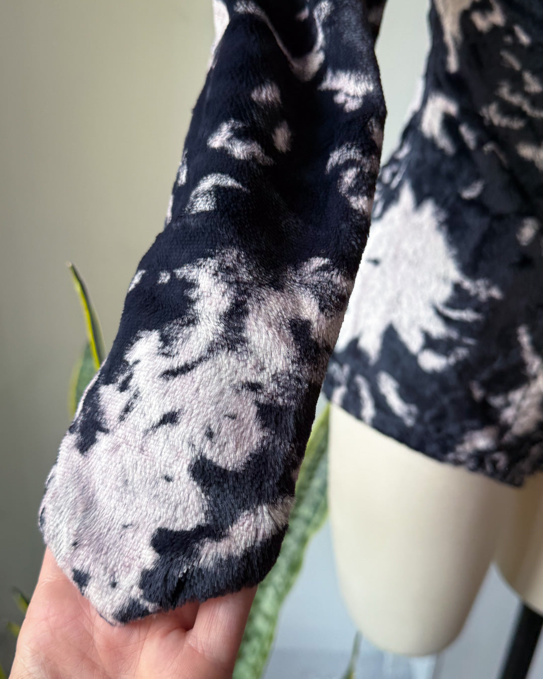 60s Fuzzy Gray & Black Print Faux Fur Costume Bodysuit / M