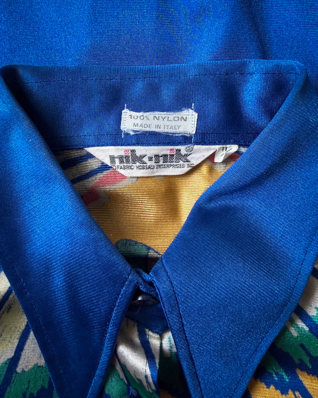 70s Nik Nik Novelty Print Rainbow Bird Feather Disco Shirt / M