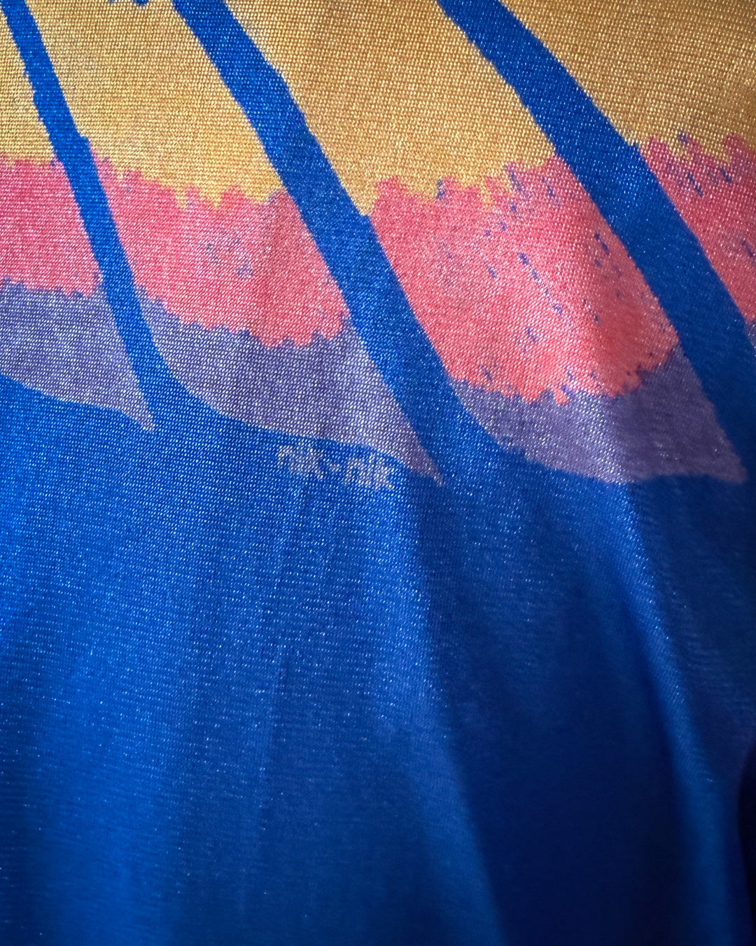 70s Nik Nik Novelty Print Rainbow Bird Feather Disco Shirt / M