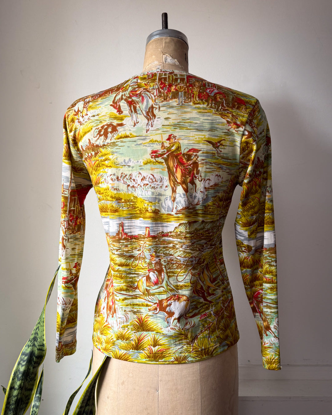 70s Novelty Western Horses & Cowboys Print Long Sleeve Top / M