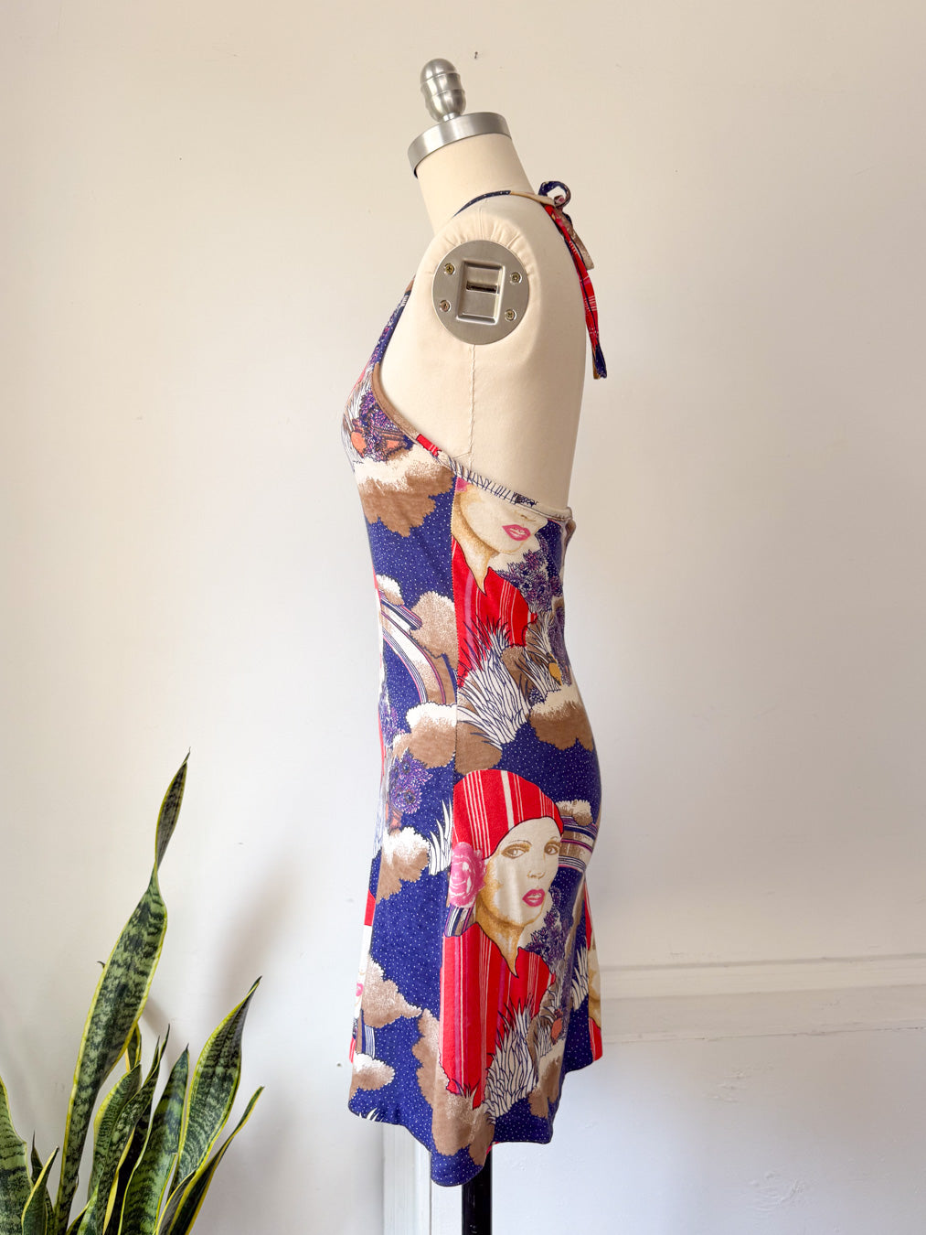 70s Deco Lady Novelty Halter Mini Dress / S