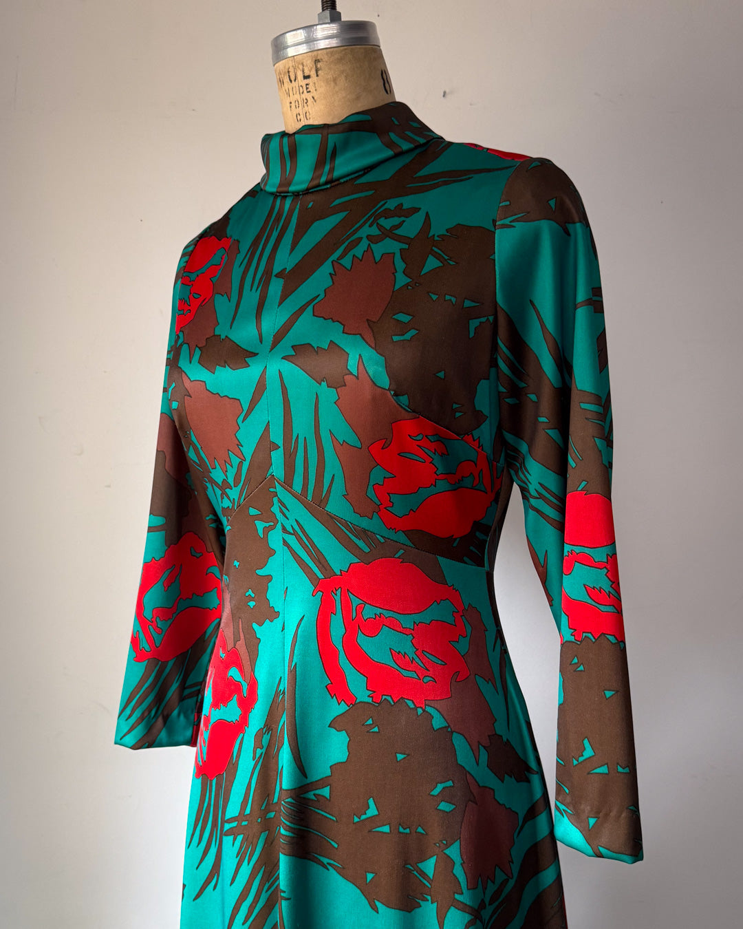 70s Teal Green & Red Bold Floral Print Maxi Dress / M