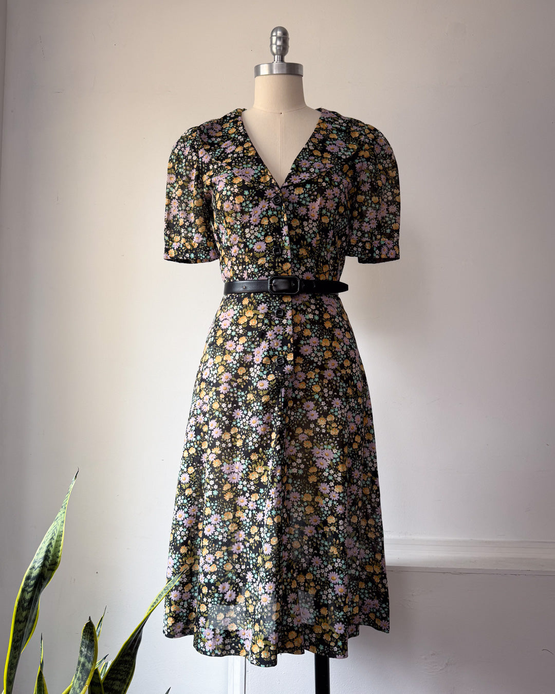 70s Dark Floral Dress / S