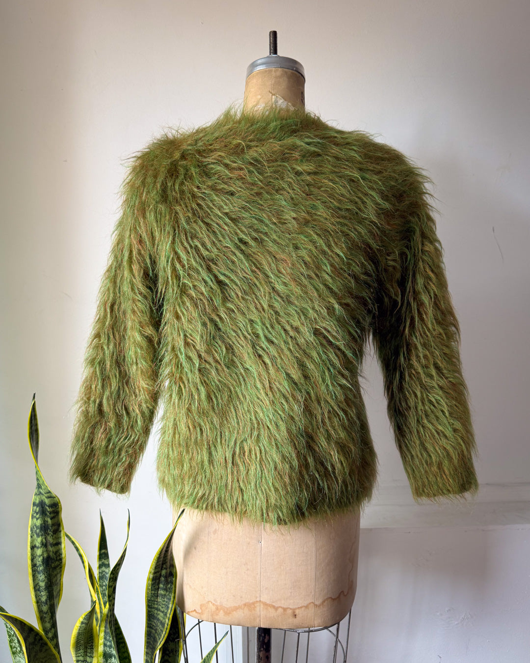 70s Shaggy Green Mohair V-Neck Sweater / S-M