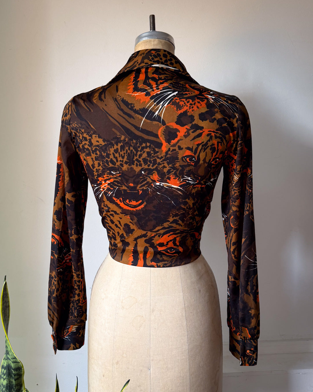 70s Jungle Cat Novelty Print Cropped Tie Top / S