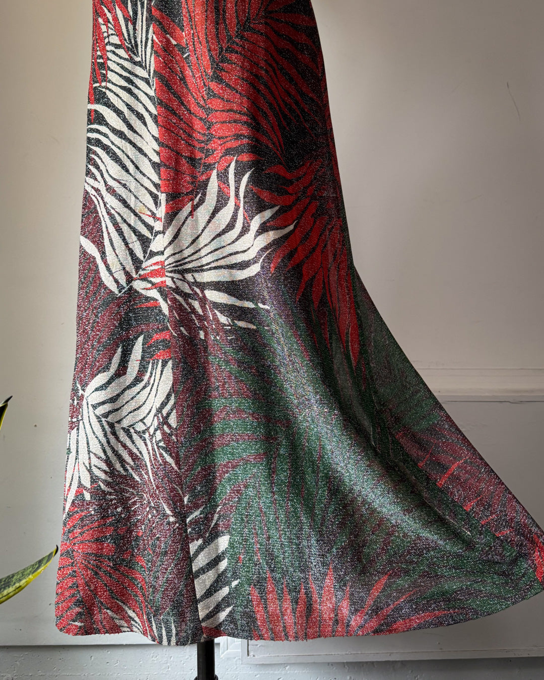 70s Silver Metallic Lurex Palm Leaf Print Maxi Dress / S