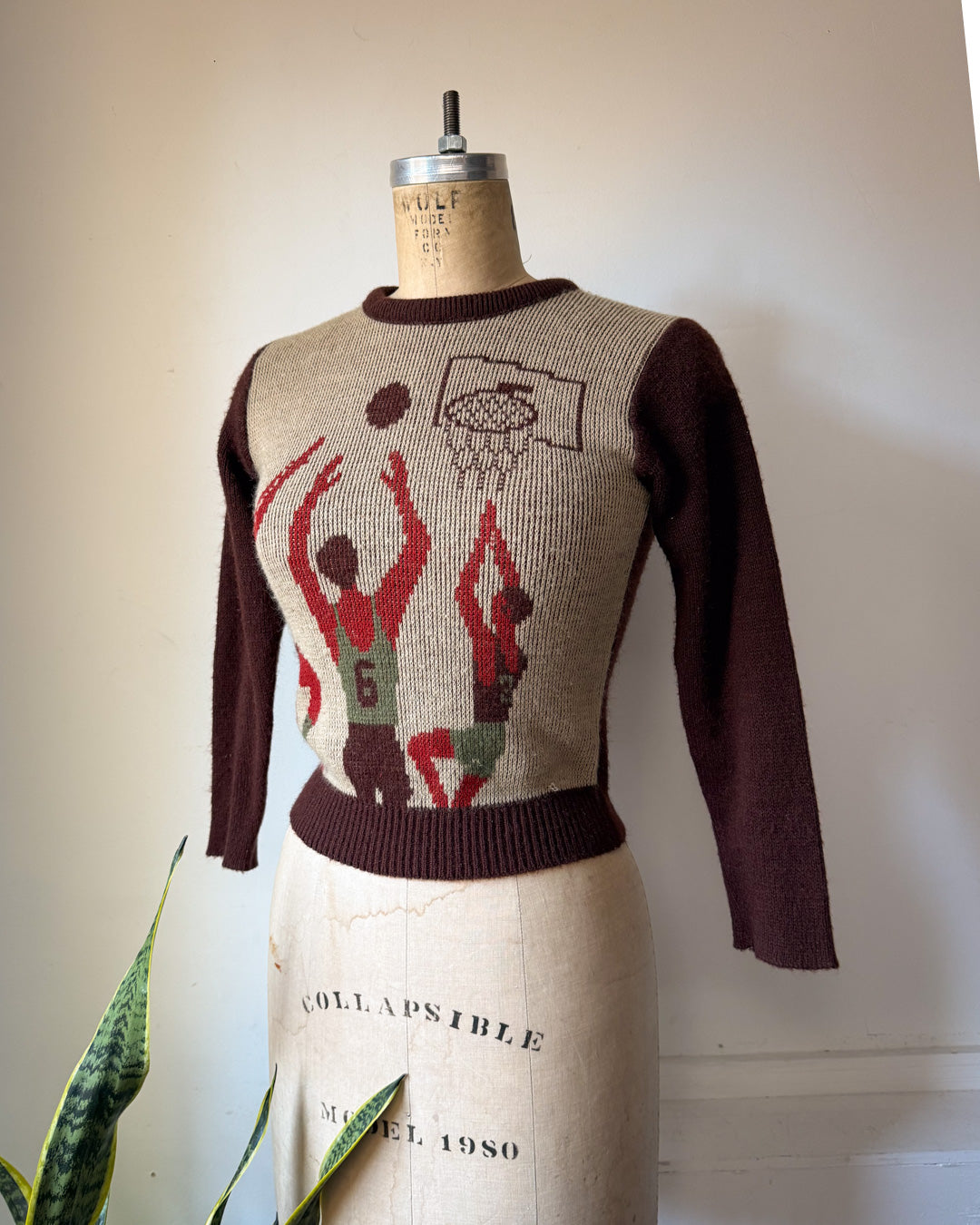 70s Novelty Basketball Knit Crop Sweater / XS-S