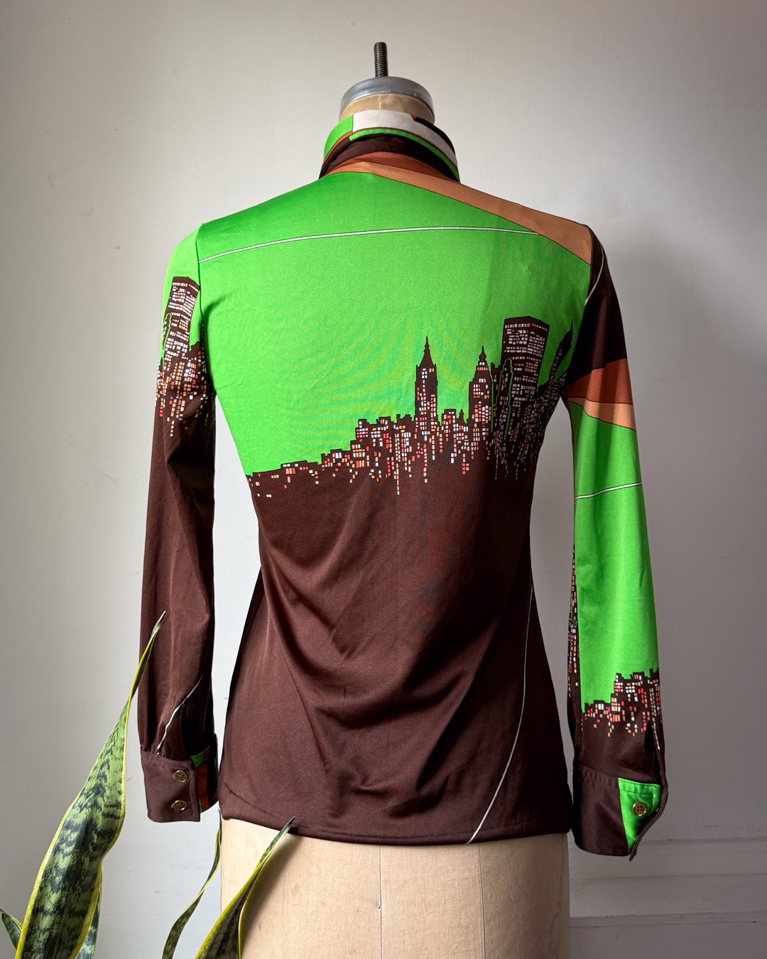 70s City Skyline Novelty Print Collared Disco Shirt / S