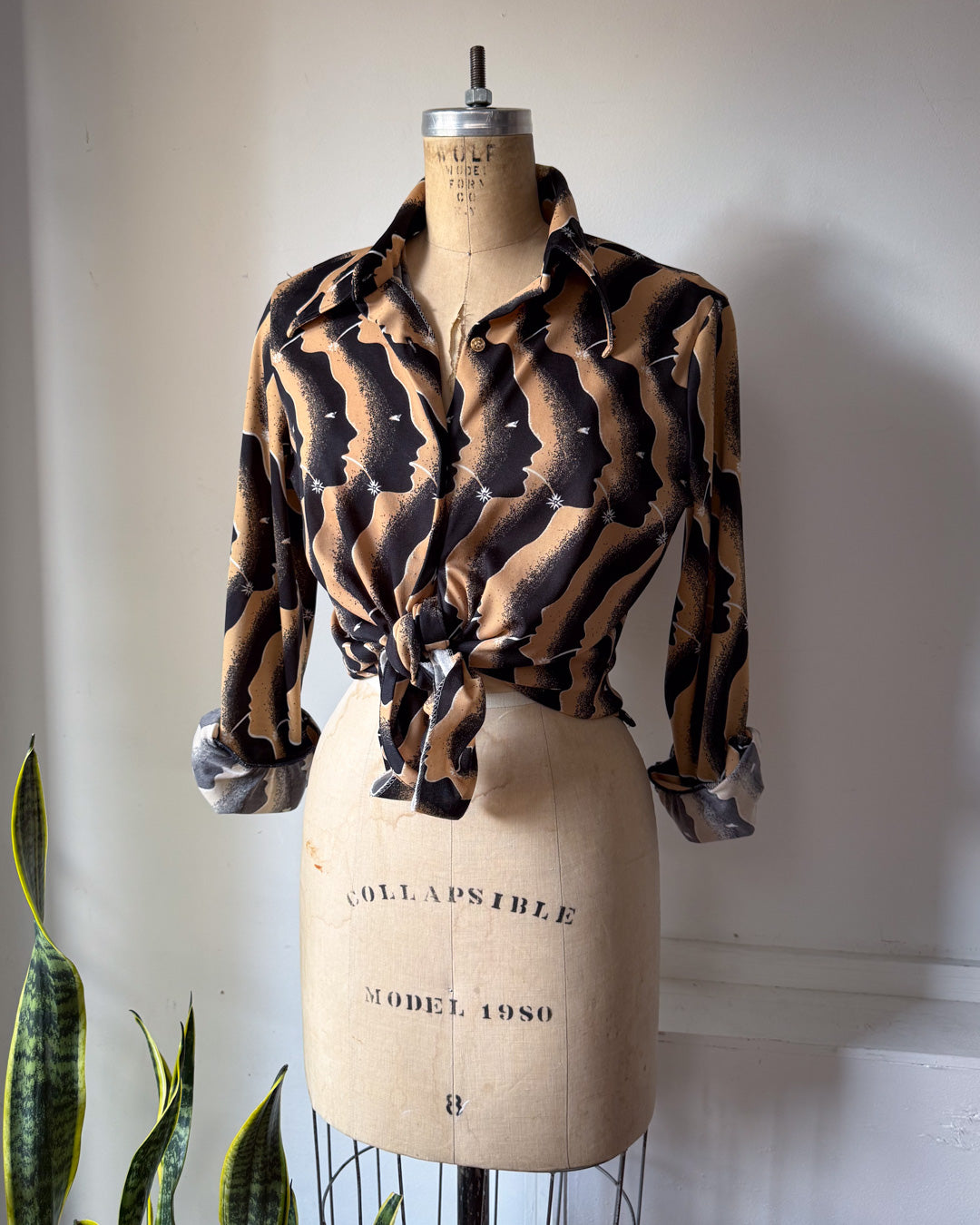 70s Pop Art Faces Novelty Print Shirt / XL