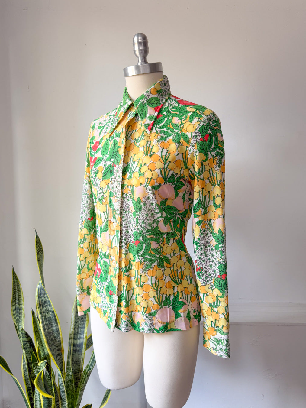 70s Botanical Fruit Shirt / M