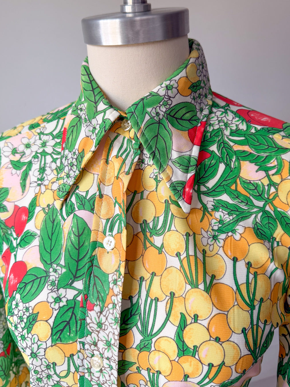 70s Botanical Fruit Shirt / M