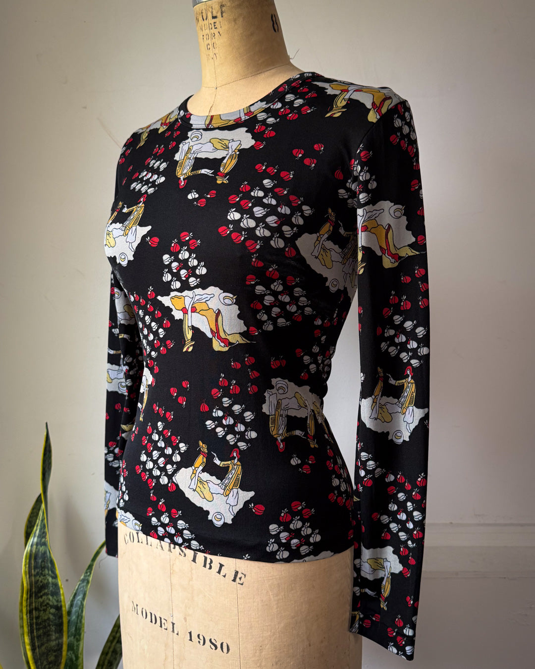 70s Novelty People Print Long Sleeve Knit Top / S