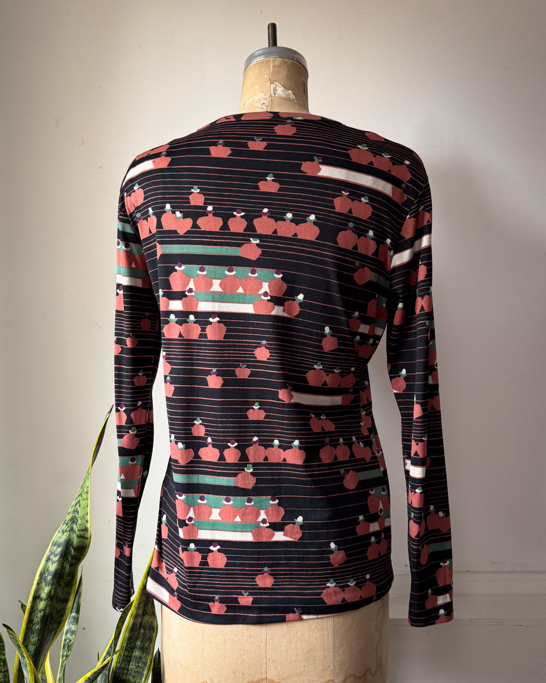 70s Novelty People Print Long Sleeve Top / M-L