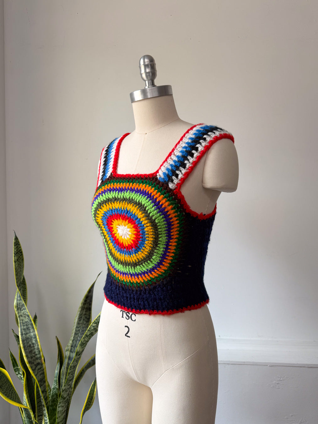70s Rainbow Crochet Crop Top / XS-S
