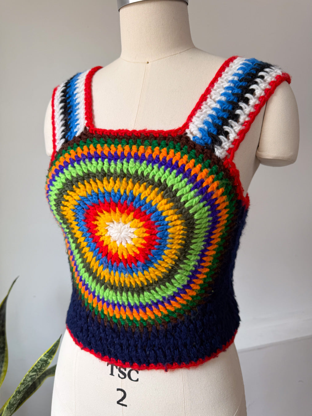 70s Rainbow Crochet Crop Top / XS-S