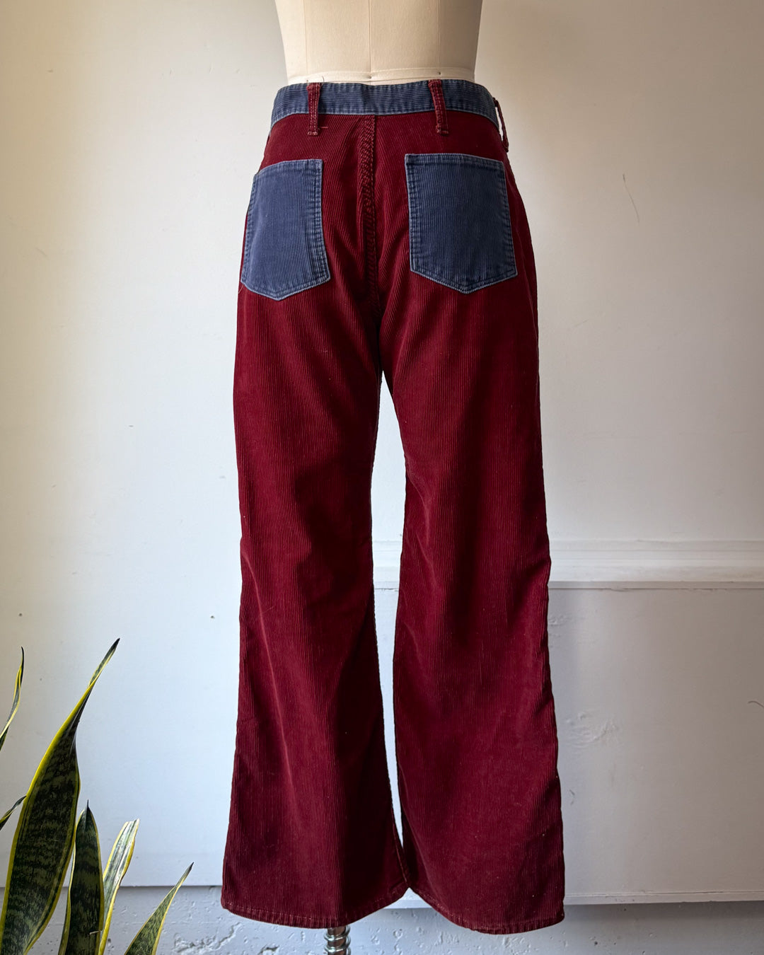70s Two Tone Burgundy & Blue Colorblock Flare Pants / M