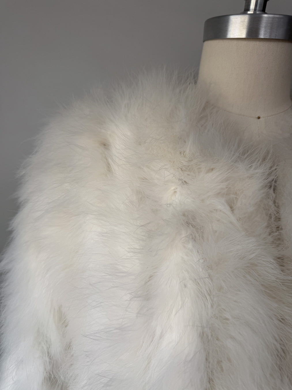 70s White Marabou Feather Jacket / S-M
