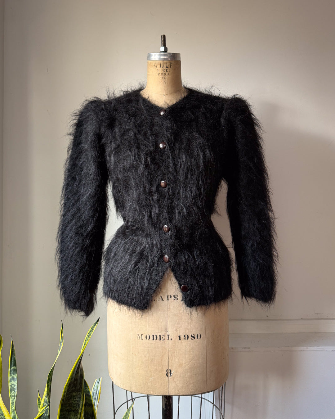 80s Shaggy Black Mohair Puff Sleeve Cardigan Sweater / M
