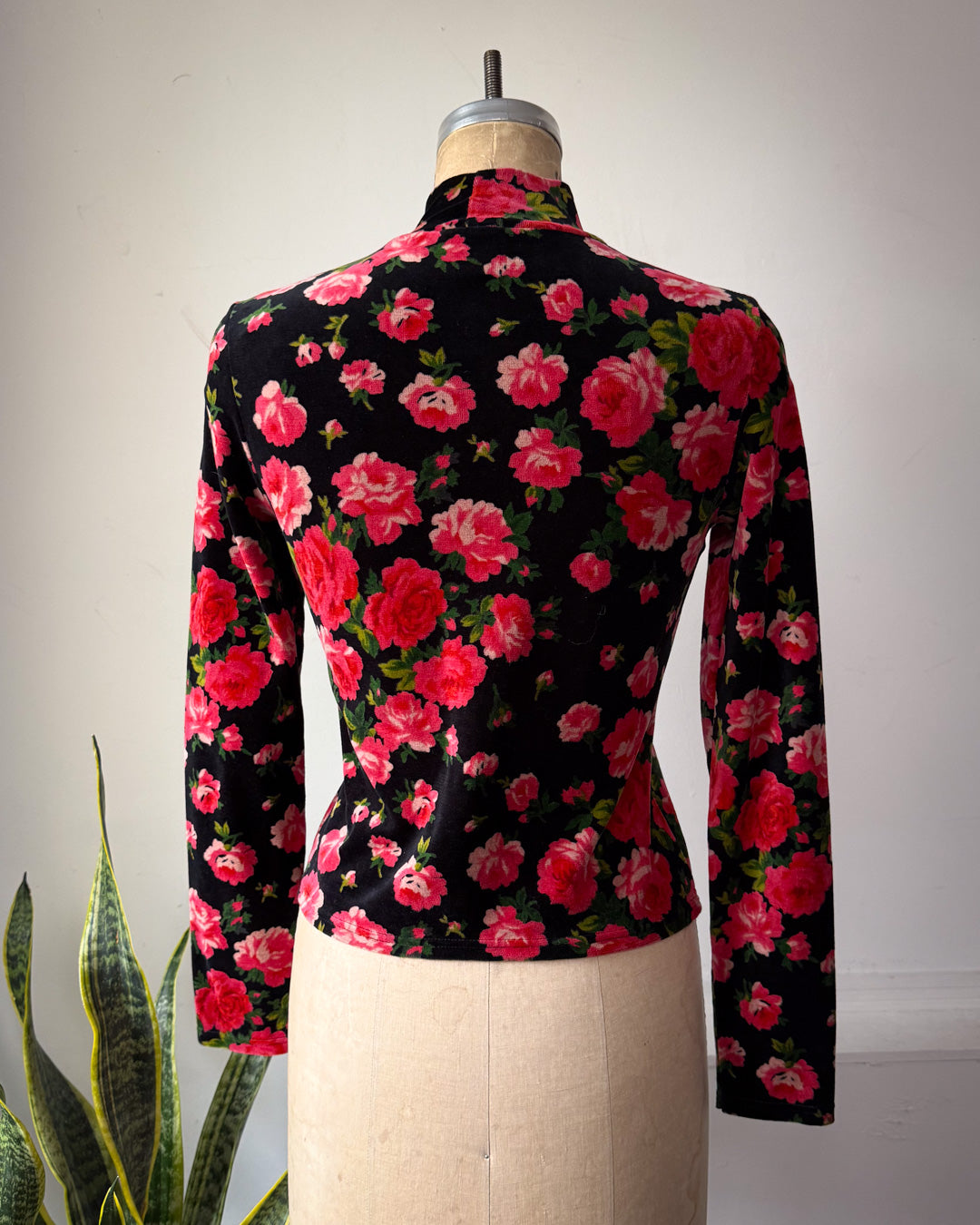 90s Kenzo Pink Rose Print Dark Floral Black Cotton Velvet Mock Neck Top / S