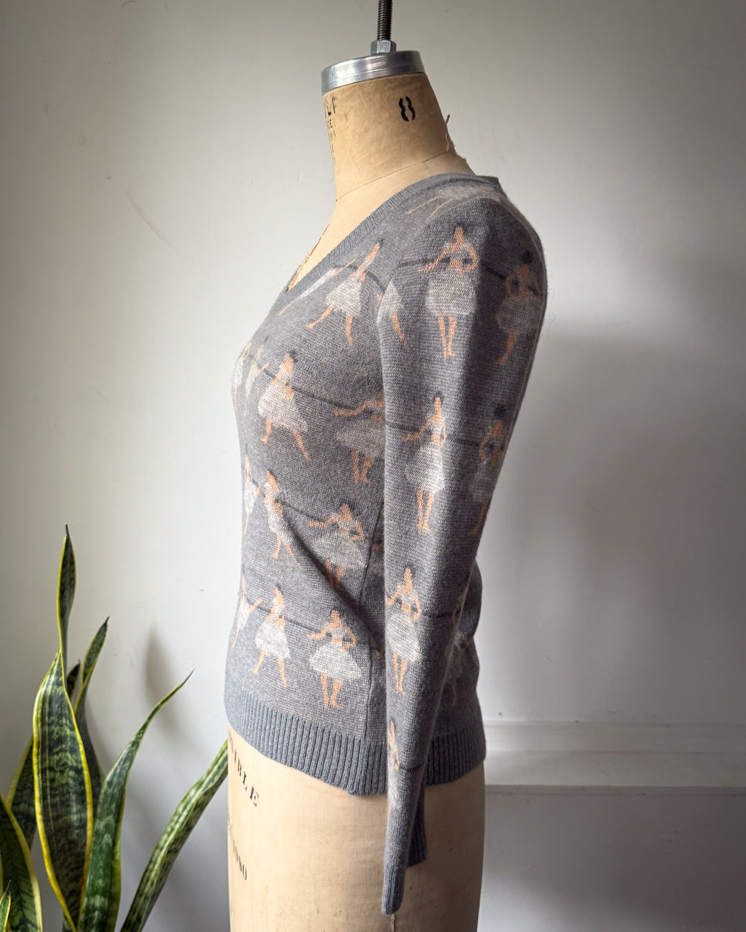 80s Valentino Boutique Ballerina Sweater / XS