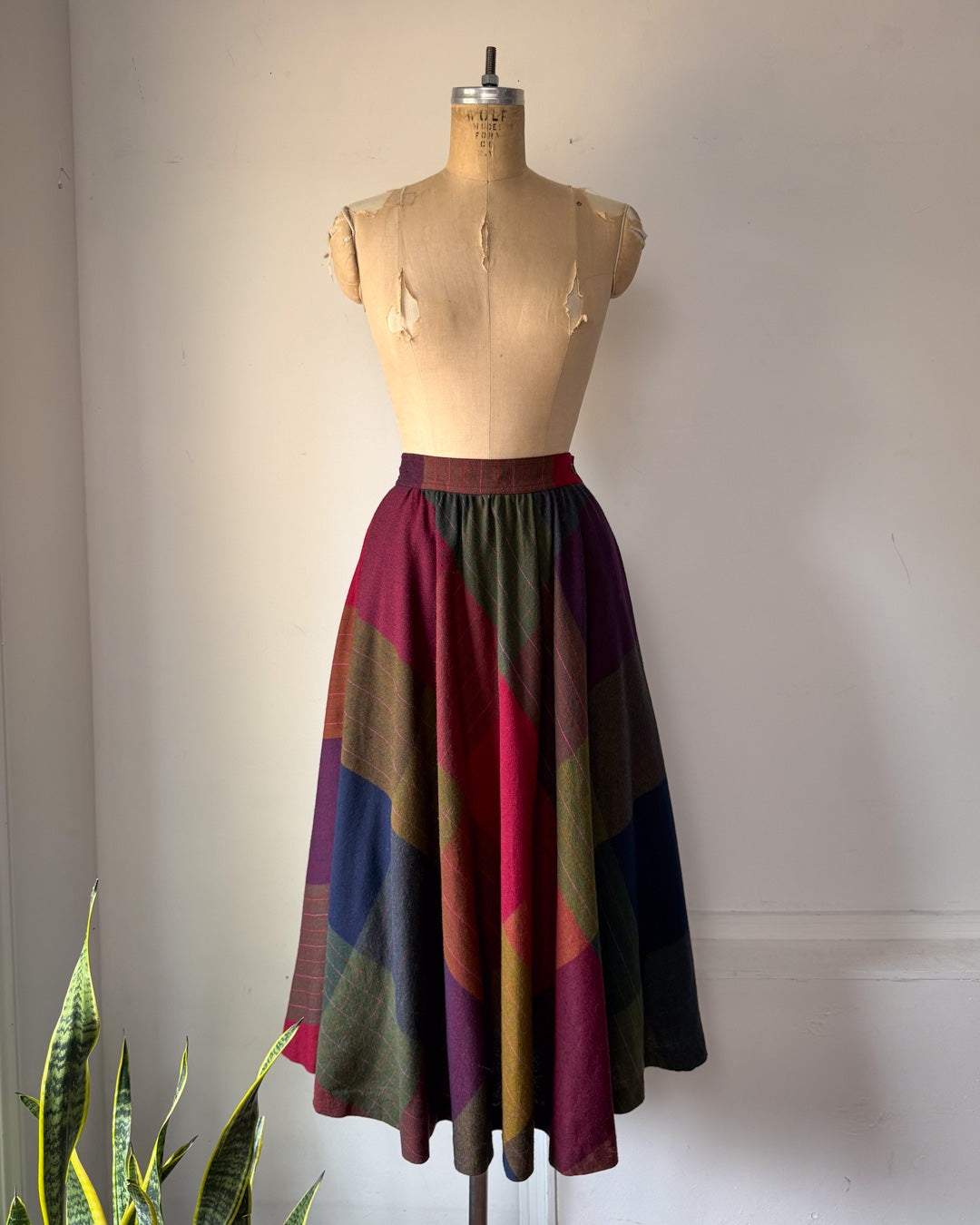 80s Dark Rainbow Wool Full Midi Skirt / XS