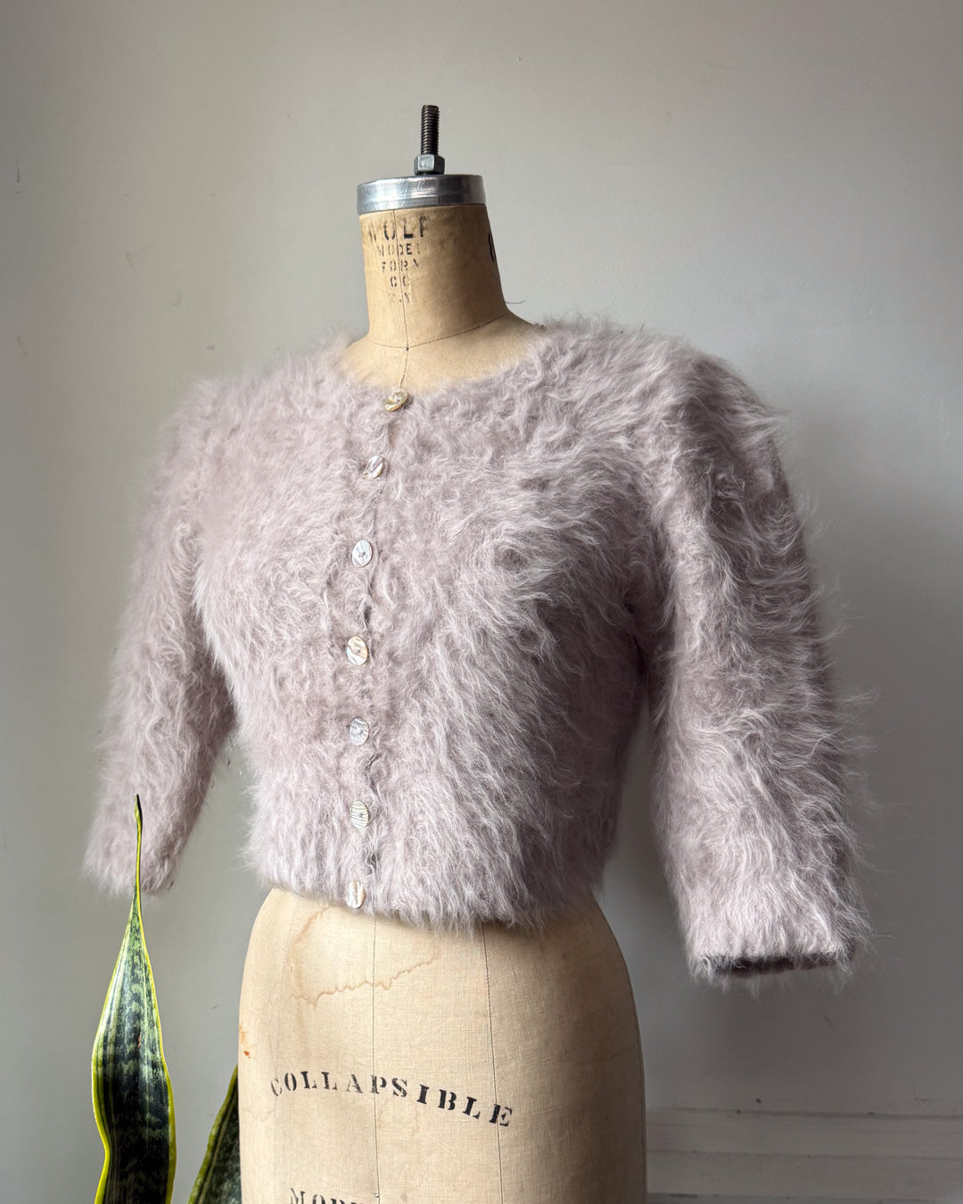 80s Fluffy Light Gray Angora Knit Crop Cardigan Sweater / S