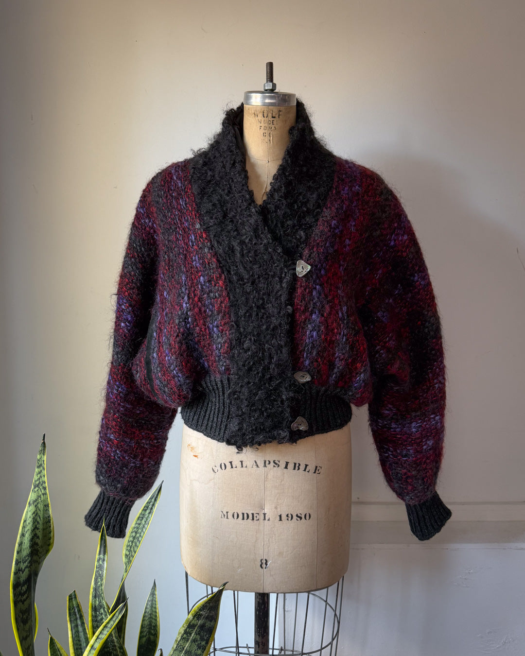 80s Fuzzy Hand Knit Mohair Cardigan / S-L