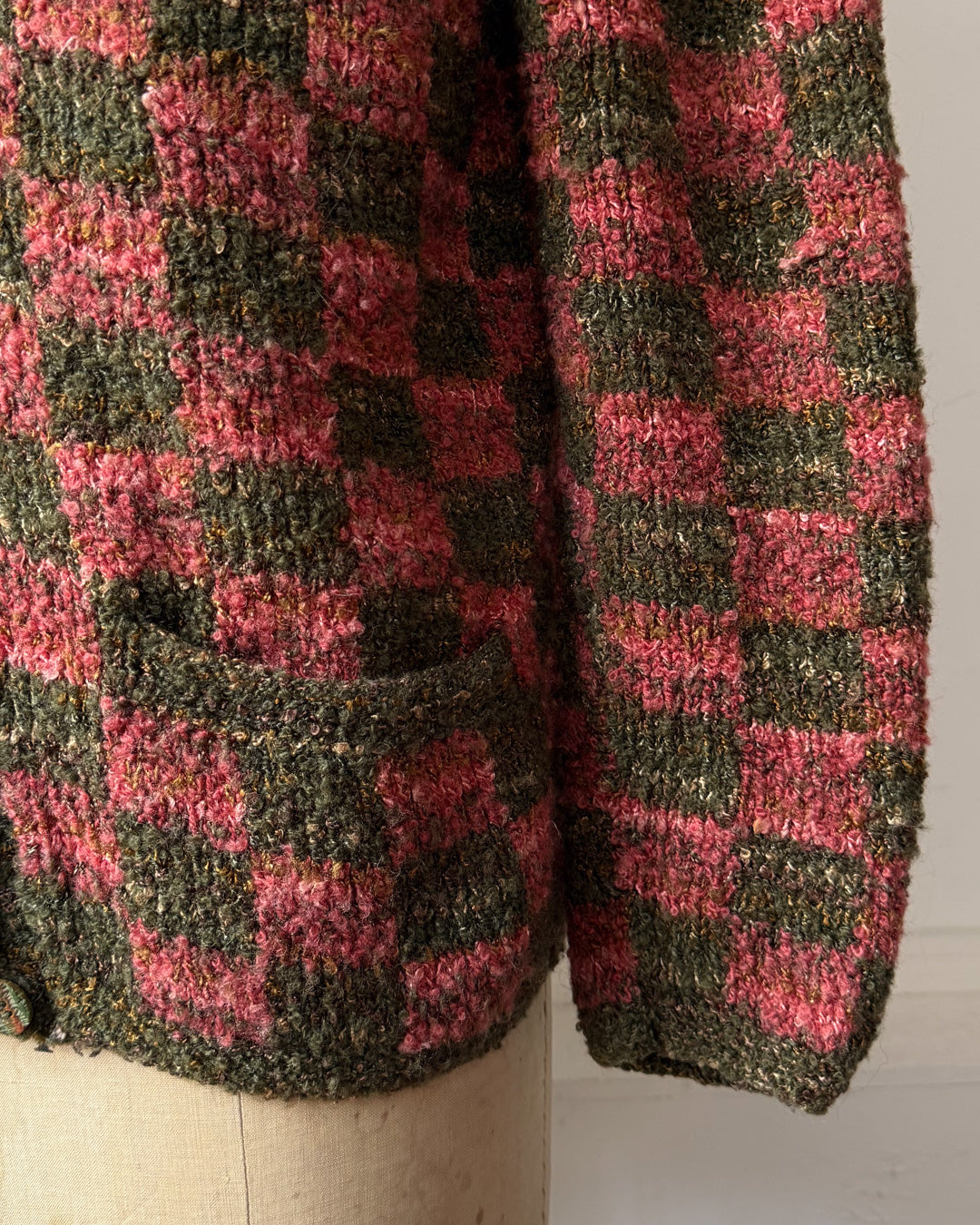 80s Hand Knit Checkered Cardigan / M