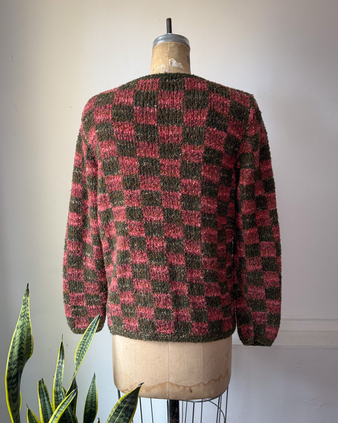 80s Hand Knit Checkered Cardigan / M