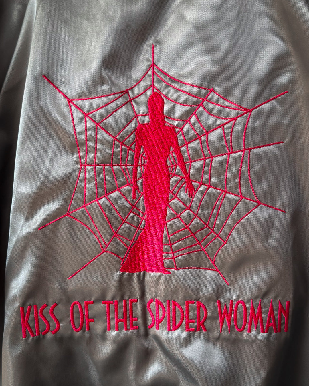 80s Kiss of the Spider Woman Silver & Pink Satin Movie Promo Jacket / L