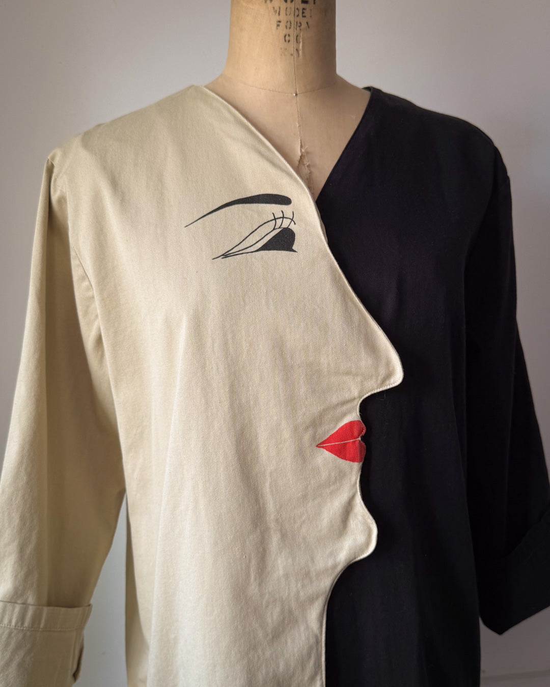 80s Novelty Cotton Face Shirt / S-M