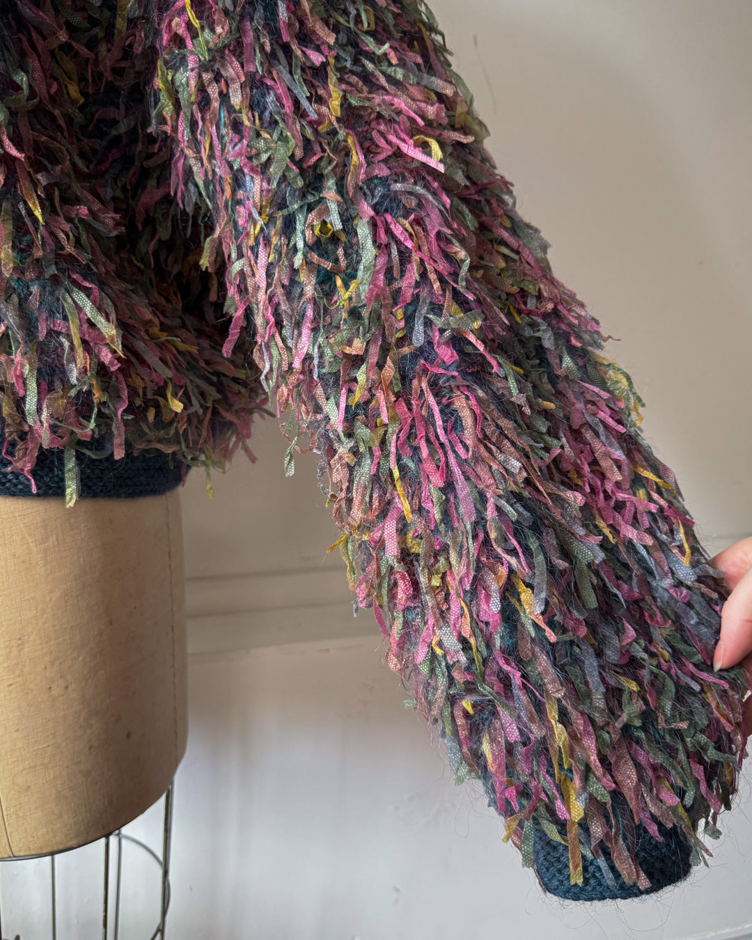 80s Shaggy Hand Knit Ribbon Cardigan / XL