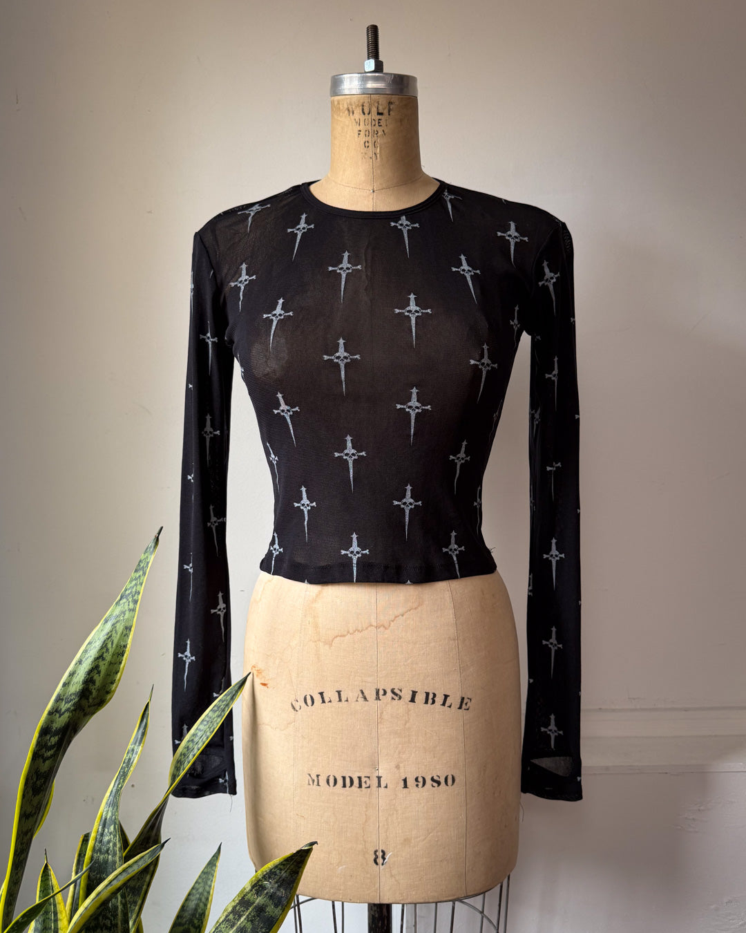90s Lip Service Skull Print Black Mesh Long Sleeve Crop Top / S