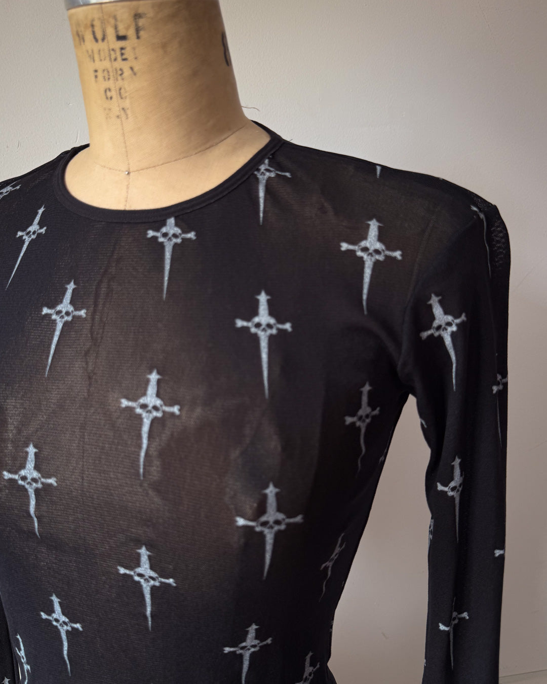 90s Lip Service Skull Print Black Mesh Long Sleeve Crop Top / S